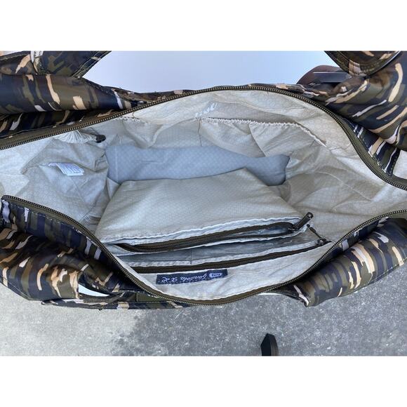 LUG Gondola XL Oversized‎ Slouch Tote/Travel Bag NWT Camo Extra Insulated Bag10 - Picture 8 of 16